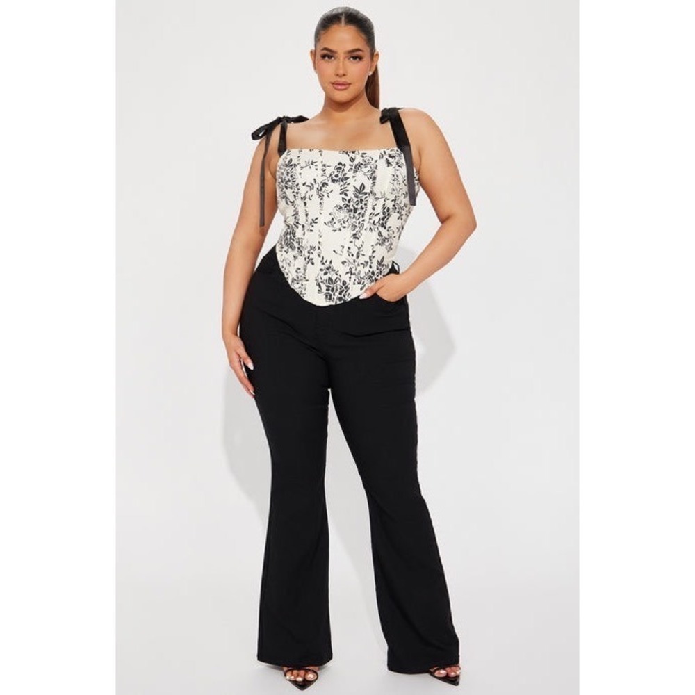 Fashion Nova Ivory Black Floral Toile Corset Top Plus Size 2X Ribbon Straps